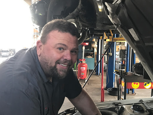 Auto Repair Shop «Quality Service Center», reviews and photos, 28 S Oxford St, York, PA 17404, USA