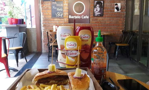 Bartelo Cafe & Burger