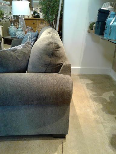 Furniture Store «Ashley HomeStore», reviews and photos, 1711 Ritchie Station Ct, Capitol Heights, MD 20743, USA