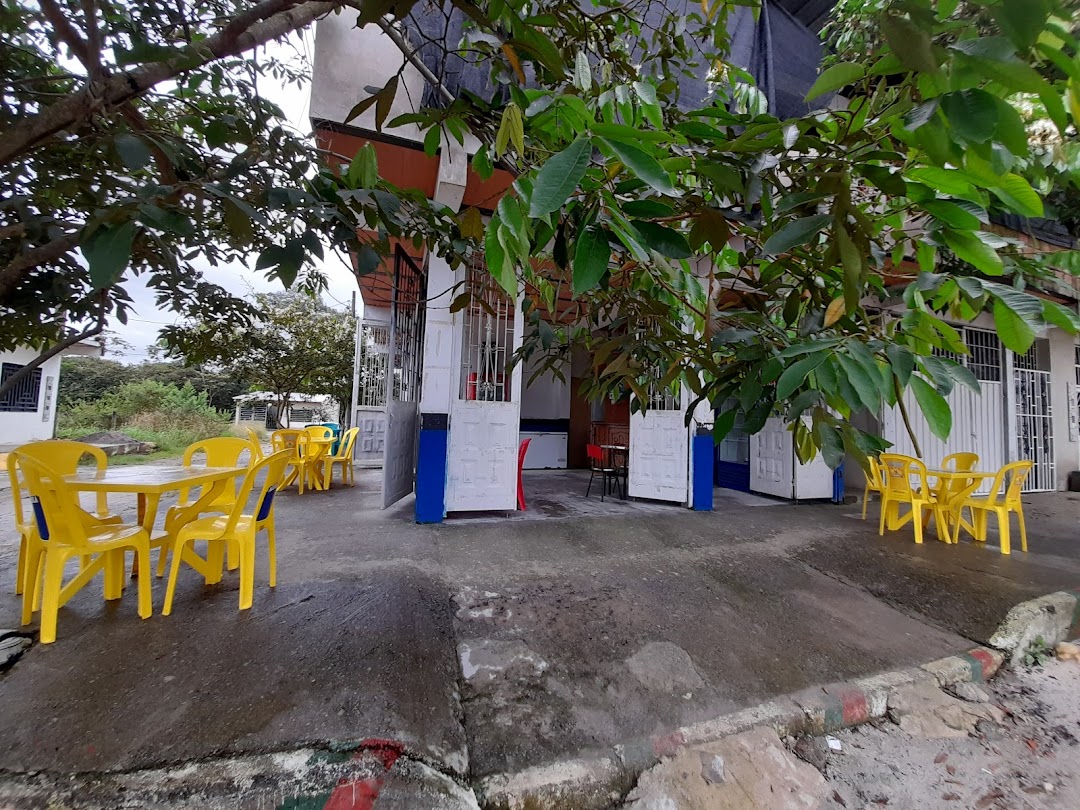 DISCO-BAR LAS AMAZONAS