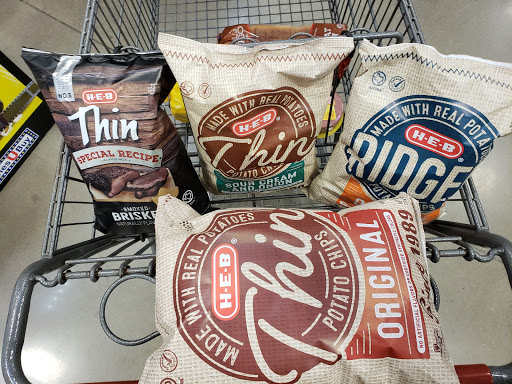 Grocery Store «H-E-B Grocery», reviews and photos, 215 River Ranch Rd, Kingsland, TX 78639, USA