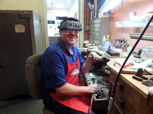 Jeweler «Mendel Jewelers», reviews and photos, 20443 Old Cutler Rd, Miami, FL 33189, USA