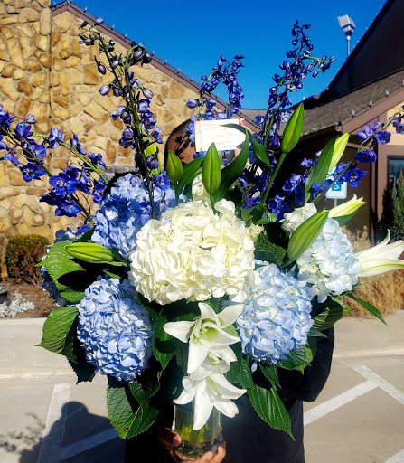 Florist «Designs By Tammy Your Florist», reviews and photos, 2625 W Danforth Rd, Edmond, OK 73012, USA
