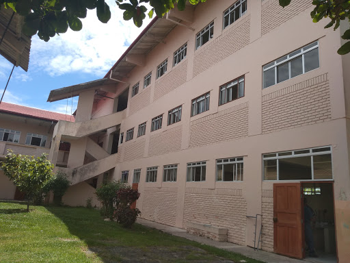 Escuela Iquitos