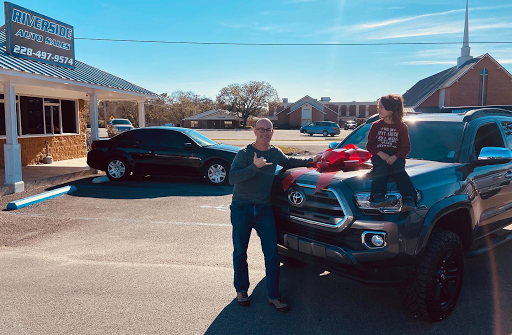 Used Car Dealer «Riverside Auto Sales», reviews and photos, 409 US-90, Gautier, MS 39553, USA