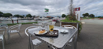 Atmosphère du Restauration rapide Restaurant Aux 100 pâtes - Relais du port - Eurovélo 6 à Dannemarie - n°19