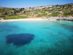 Foto von Glyfada Sarakino beach wilde gegend
