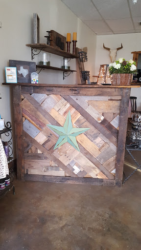 Tanning Salon «Texas Spray Tan, Spa & Boutique», reviews and photos, 7352 Senate Ave, Houston, TX 77040, USA