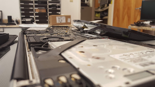 Electronics Repair Shop «RockIT Repairs - Cell Phones, Tablets and Laptops», reviews and photos, 1319 Lafayette Blvd #300, Fredericksburg, VA 22401, USA