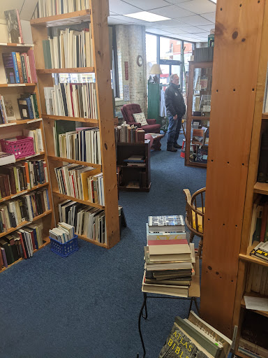 Used Book Store «Black River Books», reviews and photos, 330 Kalamazoo St # 2, South Haven, MI 49090, USA
