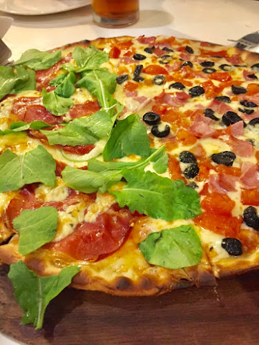 Opiniones de Pizzas Santelmo en Providencia - Restaurante