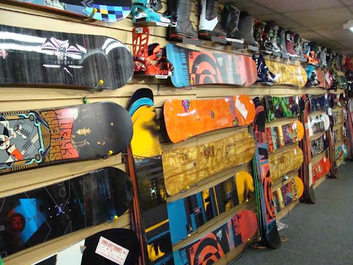 Hot Tub Store «Pelican Leisure Sports», reviews and photos, 1230 N West End Blvd, Quakertown, PA 18951, USA