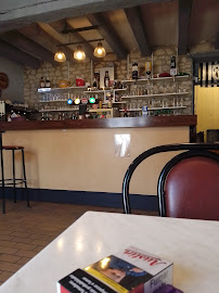 Atmosphère du Restaurant Le Relais de la Chapelle à Toury - n°8