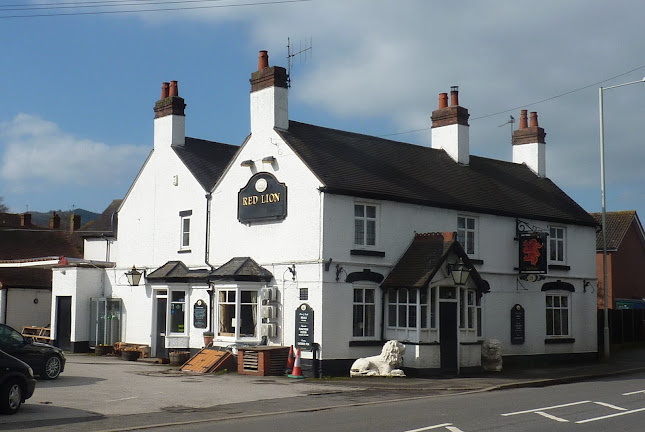 Reviews of The Red Lion Hotel in Telford - Pub