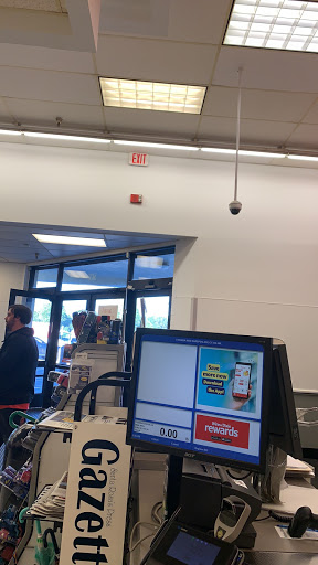 Grocery Store «Winn-Dixie», reviews and photos, 5428 Dogwood Dr, Milton, FL 32570, USA