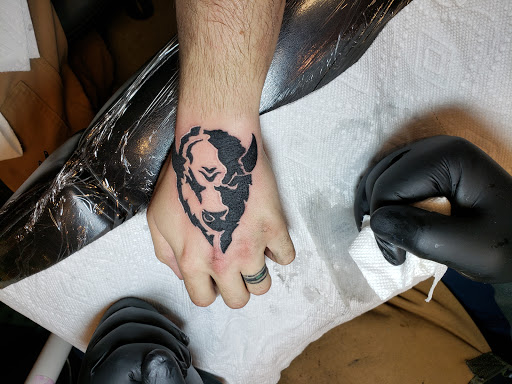 Tattoo Shop «Tribal Rites Tattoo and Piercing Longmont», reviews and photos, 1716 Main St b, Longmont, CO 80501, USA