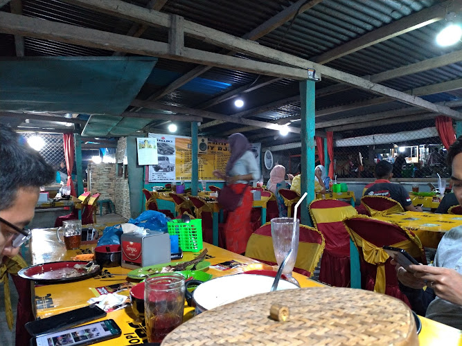 Menikmati Kuliner Sea Food di Kampung Solor, Restoran Ikan Bakar di Nusa Tenggara Tim