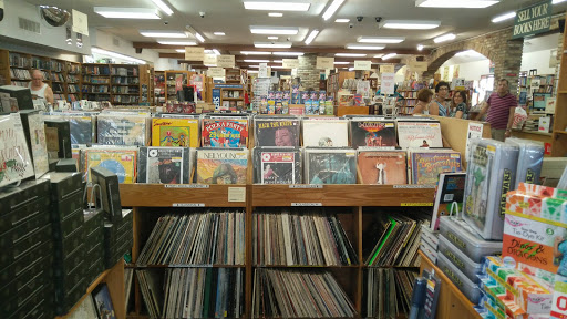 Book Store «Half Price Books», reviews and photos, 2041 Ford Pkwy, St Paul, MN 55116, USA