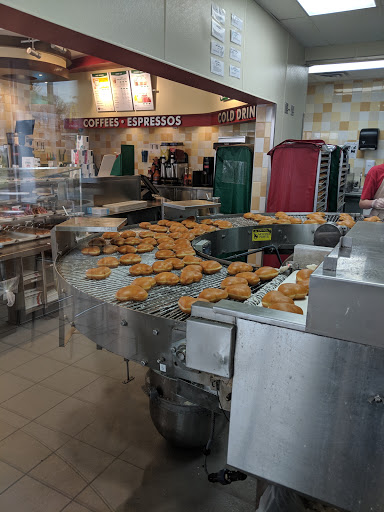 Donut Shop «Krispy Kreme», reviews and photos, 1651 E Stone Dr, Kingsport, TN 37660, USA