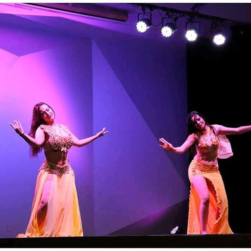 Estudio de danzas Arabes Y De India Nur Al Ámar