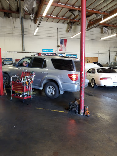 Auto Repair Shop «Hacienda Auto Center», reviews and photos, 15882 Gale Ave, Hacienda Heights, CA 91745, USA