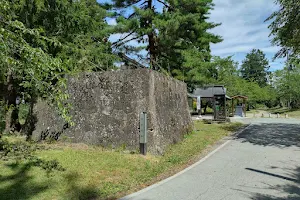 Shinjō Castle Ruins image