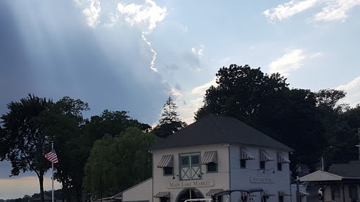 Marine Supply Store «Main Lake Market», reviews and photos, 234 S New Jersey Ave, Lake Hopatcong, NJ 07849, USA