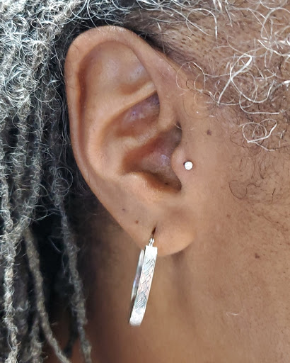 Tattoo Shop «Skin of A Different Color», reviews and photos, 2080 E New York St, Aurora, IL 60502, USA