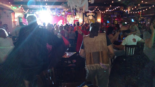 Live Music Venue «Vosh», reviews and photos, 1414 Riverside Dr, Lakewood, OH 44107, USA