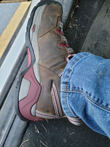 Shoe Store «Scioto Shoe Mart», reviews and photos, 206 James Way, Marion, OH 43302, USA