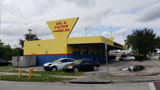 19700 NW 2nd Ave, Miami, FL 33169, USA
