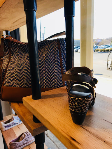 Shoe Store «Benjamin Lovell Shoes», reviews and photos, 525 Glen Eagle Square, Glen Mills, PA 19342, USA