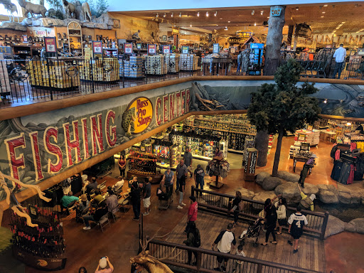 Sporting Goods Store «Bass Pro Shops», reviews and photos, 7777 Victoria Gardens Ln, Rancho Cucamonga, CA 91739, USA