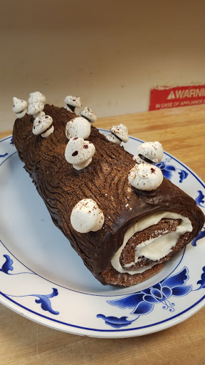 Vegetarian Restaurant «Longbranch Cafe and Bakery», reviews and photos, 100 E Jackson St, Carbondale, IL 62901, USA