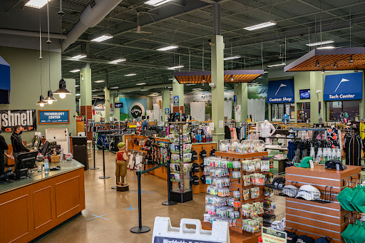 Sporting Goods Store «Golfers Warehouse», reviews and photos, 75 Brainard Rd, Hartford, CT 06114, USA