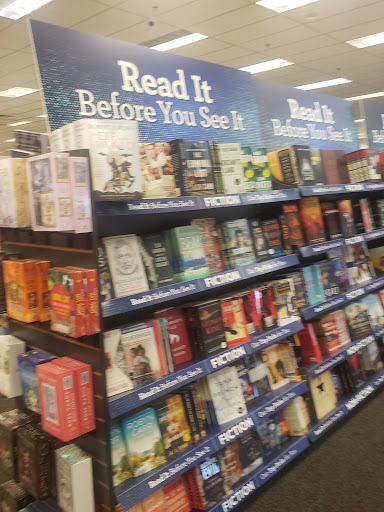 Book Store «Books-A-Million», reviews and photos, 2150 Northwoods Blvd, Charleston, SC 29406, USA