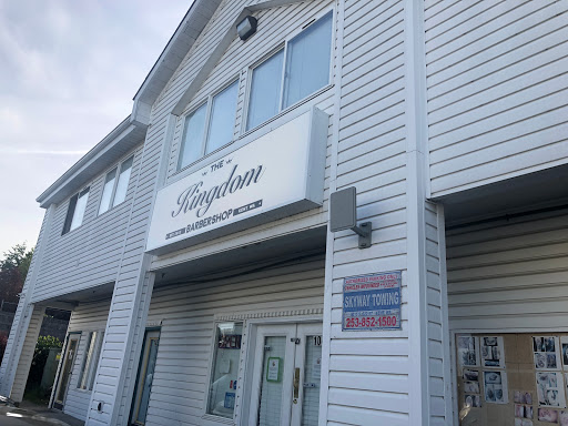 Barber Shop «The Kingdom Barbershop», reviews and photos, 10614 SE Kent-Kangley Rd #104, Kent, WA 98030, USA