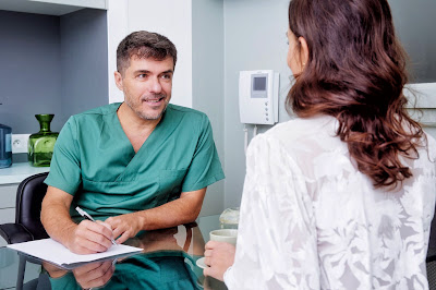 Dr CLAVERIA Gustavo à Paris