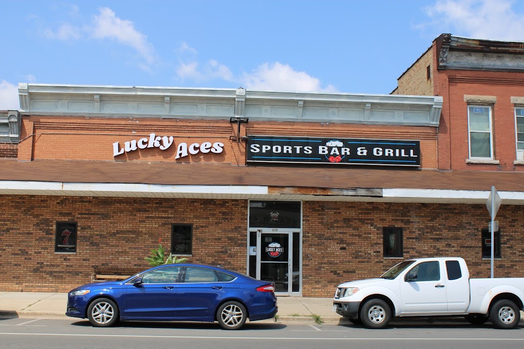 Lucky Aces Sports Bar & Grill 53954