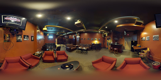 Tobacco Shop «Tobacco Shop LLC», reviews and photos, 89 Pratt St, Hartford, CT 06103, USA