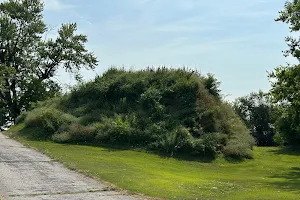 Sugarloaf Mound image