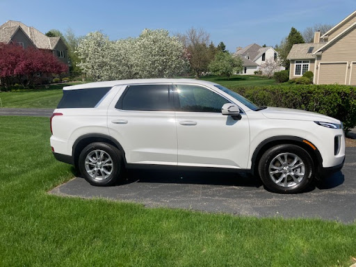 Nissan Dealer «John Amato Nissan», reviews and photos, 5200 N Port Washington Rd, Glendale, WI 53217, USA