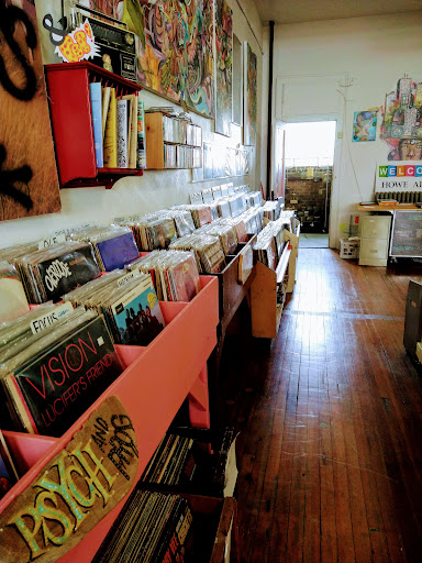 Record Store «Irvington Vinyl», reviews and photos, 9 Johnson Ave, Indianapolis, IN 46219, USA