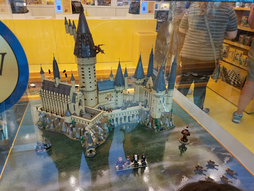 Toy Store «The LEGO Store», reviews and photos, 2500 N Mayfair Rd, Wauwatosa, WI 53226, USA