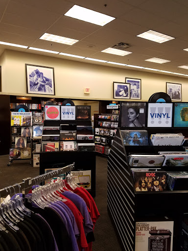 Book Store «Books-A-Million», reviews and photos, 839 Brandon Town Center Dr, Brandon, FL 33511, USA