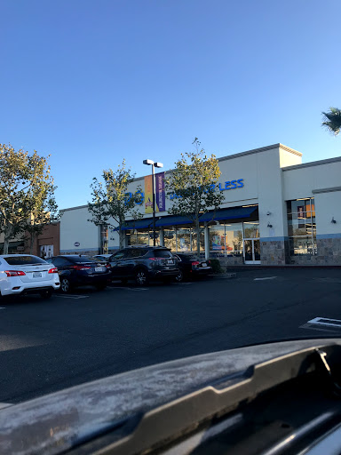 Clothing Store «Ross Dress for Less», reviews and photos, 4080 Madison St, Riverside, CA 92504, USA