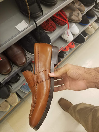 Department Store «Marshalls», reviews and photos, 275 Needham St, Newton, MA 02464, USA