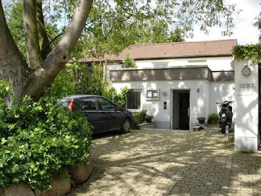 Dr. Hans Günter Uhl Tierarzt unter Reinheim, Hessen