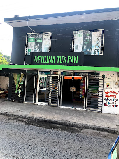 Club de nutrición la casa del té - todo vale $5, Entre estacionamiento de garcia arriba de, Garizurieta 25 altos, Centro, 92800 Tuxpan de Rodríguez Cano, Ver., Mexico