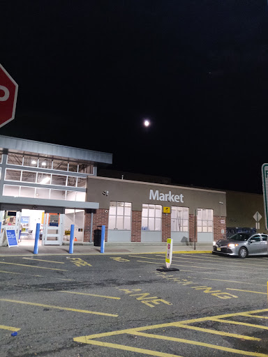 Department Store «Walmart Supercenter», reviews and photos, 100 N Main St, Manville, NJ 08835, USA